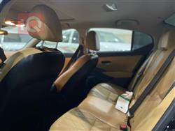 نیسان سێنترا